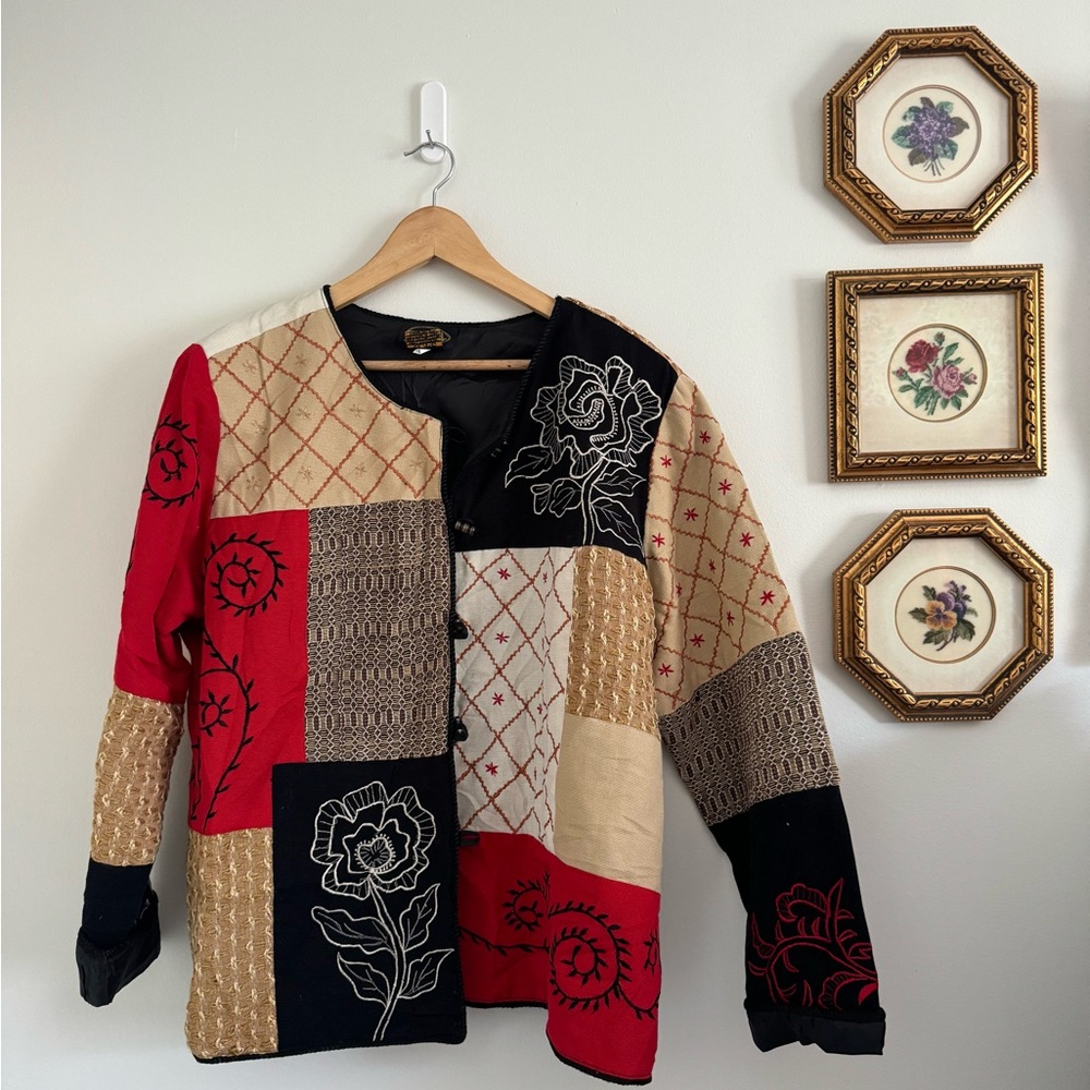 Rare Embroidered jacket - allure